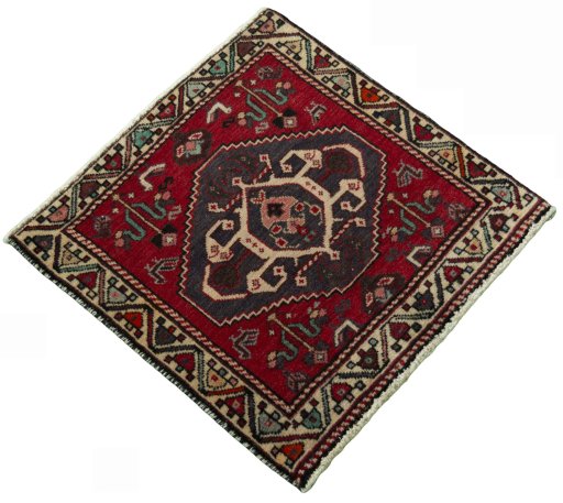 Close-up detail of 2000s Shiraz rug from Iran / Persia showing Wool weave