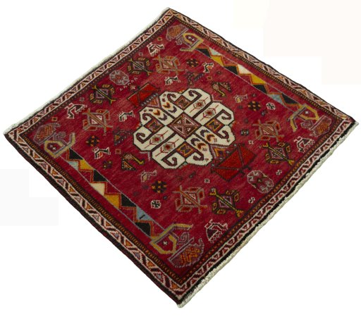 Close-up detail of 2000s Shiraz rug from Iran / Persia showing Wool weave