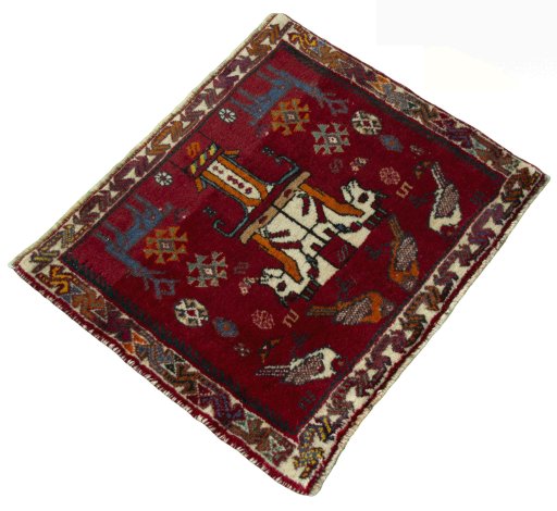 Close-up detail of 2000s Shiraz rug from Iran / Persia showing Wool weave