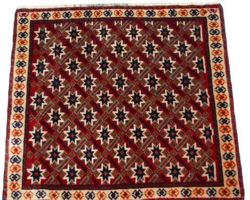 Surface texture of 2000s Shiraz rug with natural Wool and intricate pattern
