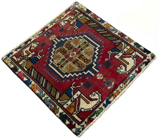 Close-up detail of 2000s Shiraz rug from Iran / Persia showing Wool weave