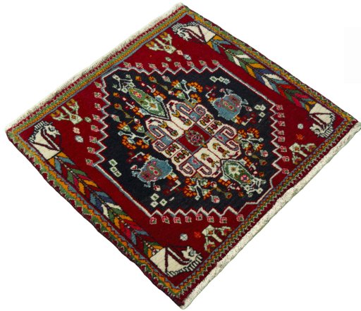 Close-up detail of 2000s Shiraz rug from Iran / Persia showing Wool weave