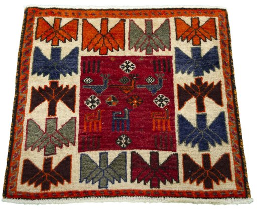 Surface texture of 2000s Shiraz rug with natural Wool and intricate pattern