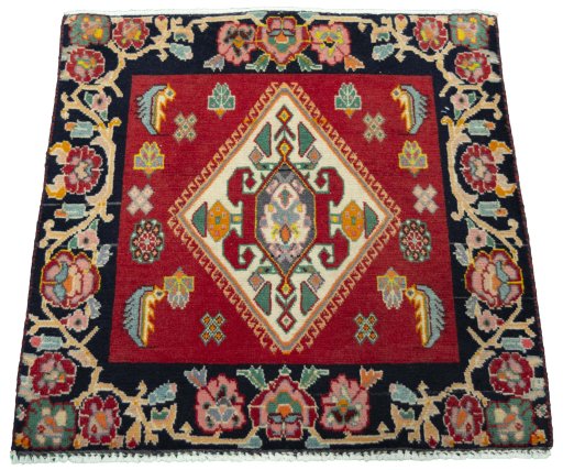 Surface texture of 2000s Shiraz rug with natural Wool and intricate pattern