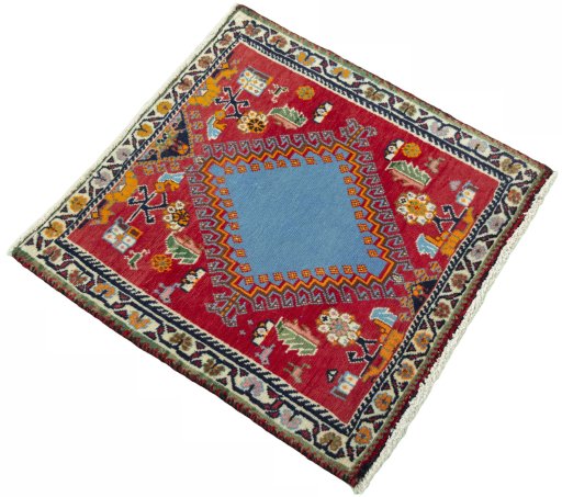 Close-up detail of 2000s Shiraz rug from Iran / Persia showing Wool weave