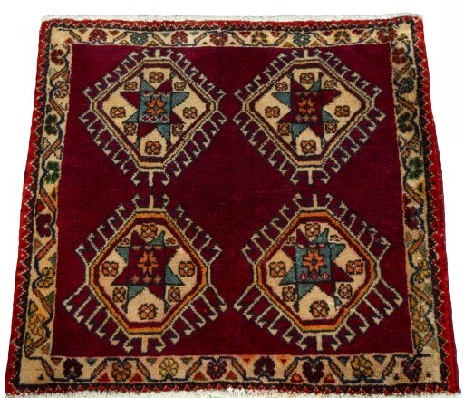 Surface texture of 2000s Shiraz rug with natural Wool and intricate pattern