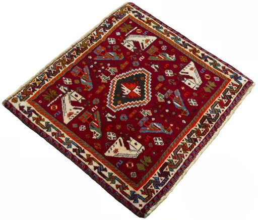 Close-up detail of 2000s Shiraz rug from Iran / Persia showing Wool weave