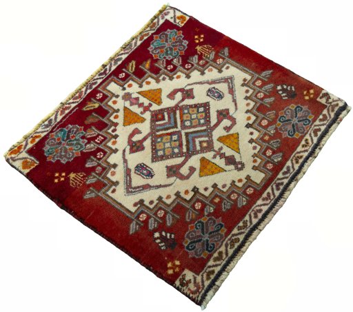 Close-up detail of 2000s Shiraz rug from Iran / Persia showing Wool weave