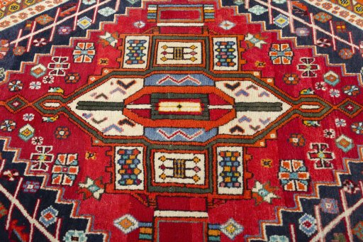 Central medallion detail of 1970s Shiraz rug from Iran / Persia