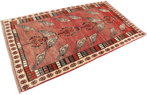 Close-up detail of 2000s Shiraz rug from Iran / Persia showing Wool weave