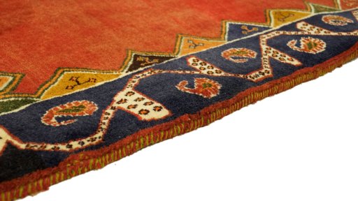 Central medallion detail of 1990s Shiraz rug from Iran / Persia