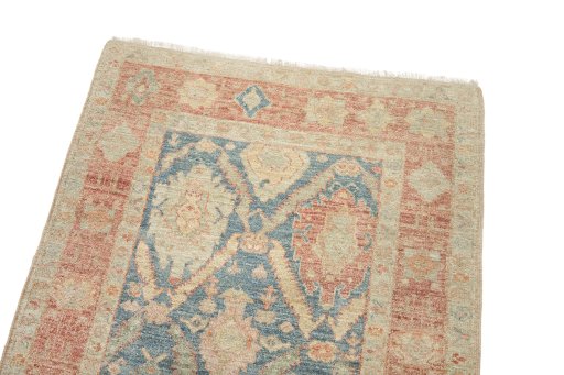 Surface texture of New Sultanabad rug with natural Wool and intricate pattern