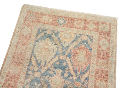 Surface texture of New Sultanabad rug with natural Wool and intricate pattern