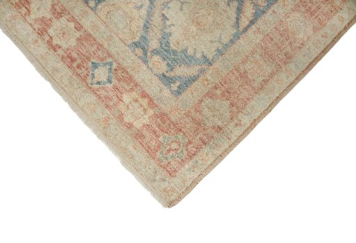 Backside of handmade New Sultanabad rug showing knot structure and weave density