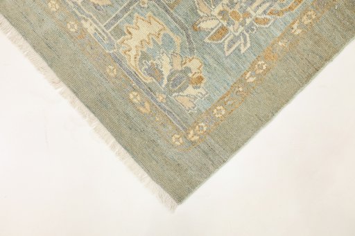 Backside of handmade New Sultanabad rug showing knot structure and weave density