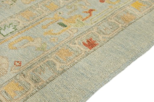 Close-up detail of New Sultanabad rug from Afghanistan showing Wool weave