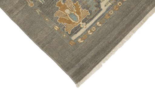 Backside of handmade New Sultanabad rug showing knot structure and weave density