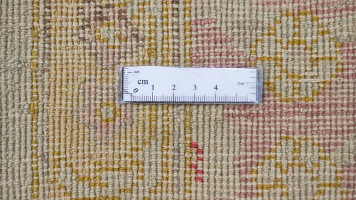 Close-up detail of New Sultanabad rug from Egyptian showing Wool weave