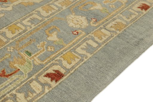 Central medallion detail of New Sultanabad rug from Afghanistan