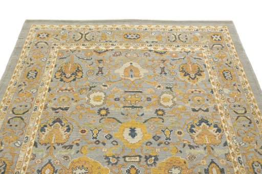 Surface texture of New Sultanabad rug with natural Wool and intricate pattern