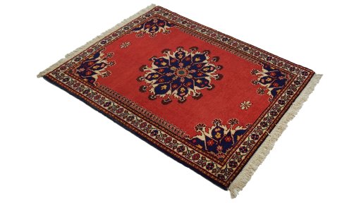 Close-up detail of 1950s Tafresh rug from Iran / Persia showing Wool weave