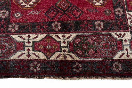 Central medallion detail of 2000s Torkaman rug from Iran / Persia