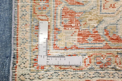 Close-up detail of 1920s Wiss rug from Iran / Persia showing Wool weave