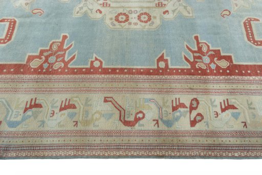 Corner detail of 1950s Wiss rug showing border pattern and Wool pile