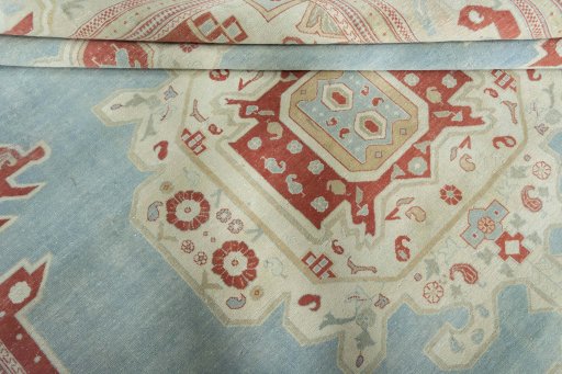 Close-up detail of 1950s Wiss rug from Iran / Persia showing Wool weave