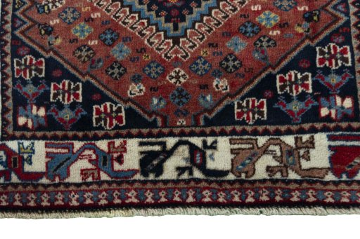 Central medallion detail of 2000s Yalameh rug from Iran / Persia