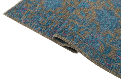 Close-up detail of New Farahan rug from Pakistan showing Wool weave