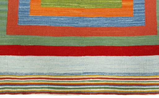 Central medallion detail of New Kilim Sofre rug from Turkey