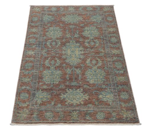 Surface texture of New Farahan rug with natural Wool and intricate pattern