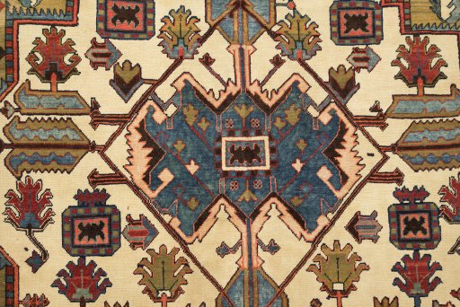 Close-up detail of 1900s Vintage rug from Iran / Persia showing Wool weave