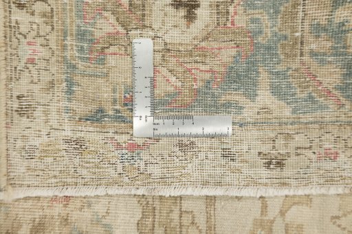 Full view of 1920s Vintage rug from Iran / Persia, 314 × 228 cm in Cream tones