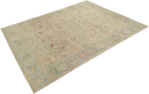Corner detail of 1920s Vintage rug showing border pattern and Wool pile