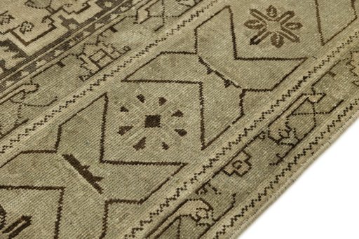 Close-up detail of 1940s Vintage rug from Iran / Persia showing Wool weave