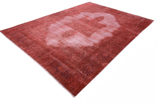 Corner detail of 1970s Vintage rug showing border pattern and Wool pile