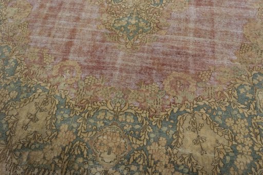 Close-up detail of 1950s Vintage rug from Pakistan showing Wool weave