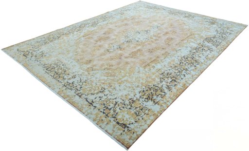 Corner detail of 1950s Vintage rug showing border pattern and Wool pile