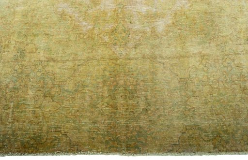 Full view of 1970s Vintage rug from Pakistan, 473 × 294 cm in Yellow tones