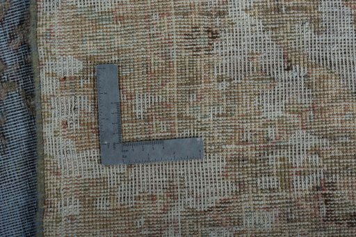 Close-up detail of 1950s Vintage rug from Pakistan showing Wool weave
