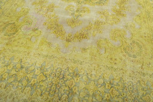 Close-up detail of 1950s Vintage rug from Pakistan showing Wool weave