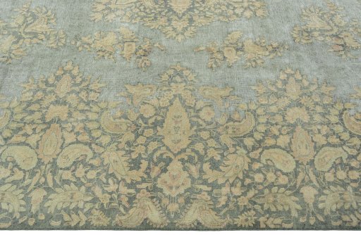 Corner detail of 1970s Vintage rug showing border pattern and Wool pile