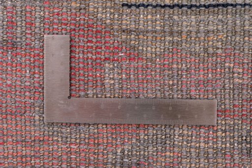 Corner detail of 1985s Vintage rug showing border pattern and Wool pile
