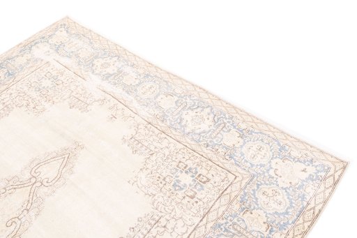 Surface texture of 1950s Vintage rug with natural Wool and intricate pattern
