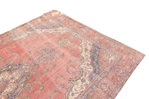 Close-up detail of 1955s Vintage rug from Iran / Persia showing Wool weave