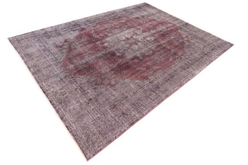 Corner detail of 1950s Vintage rug showing border pattern and Wool pile