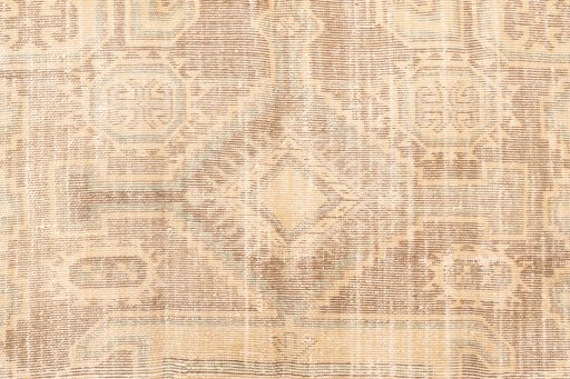 Full view of 1970s Vintage rug from Iran / Persia, 290 × 152 cm in Cream tones