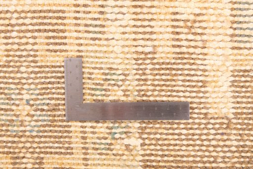 Corner detail of 1970s Vintage rug showing border pattern and Wool pile